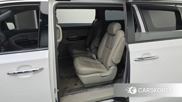 Kia The New Carnival 2019 Белый из Кореи, фото 2