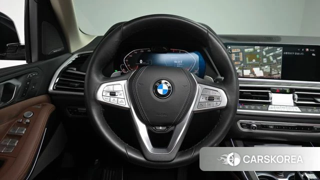 BMW X7 (G07) 2021 Белый из Кореи, фото 2