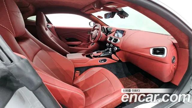 Aston Martin Vantage 2nd Generation 2023 Серебристо-серый из Кореи, фото 2