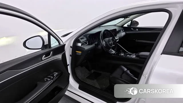 Kia K5 3rd generation 2020 Белый из Кореи, фото 2
