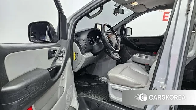 Hyundai The New Grand Starex 2019 Серый из Кореи, фото 2