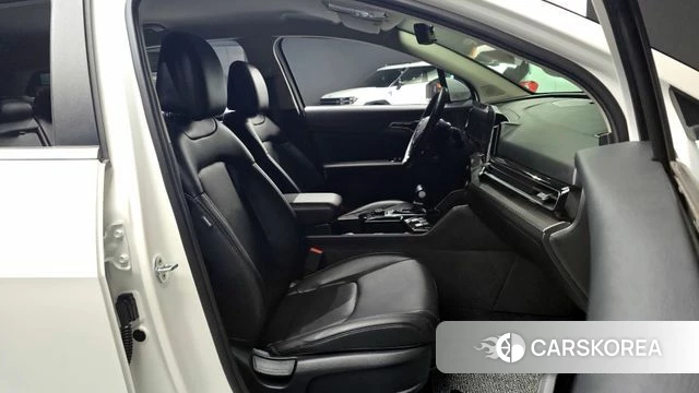 Kia Sportage 5th Generation 2022 Белый из Кореи, фото 2