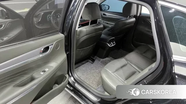 Hyundai The New Grandeur IG Hybrid 2021 Черный из Кореи, фото 2