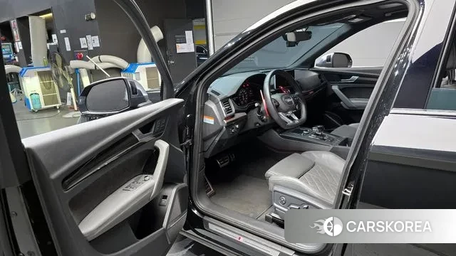 Audi SQ5 (FY) 2020 Черный из Кореи, фото 2