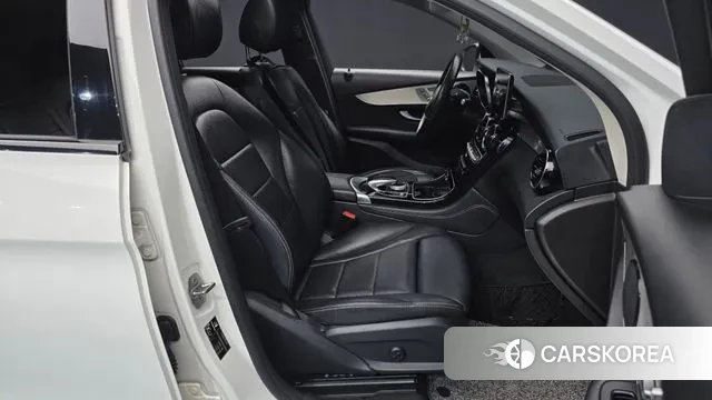 Mercedes-Benz GLC-Class X253 2018 Белый из Кореи, фото 2