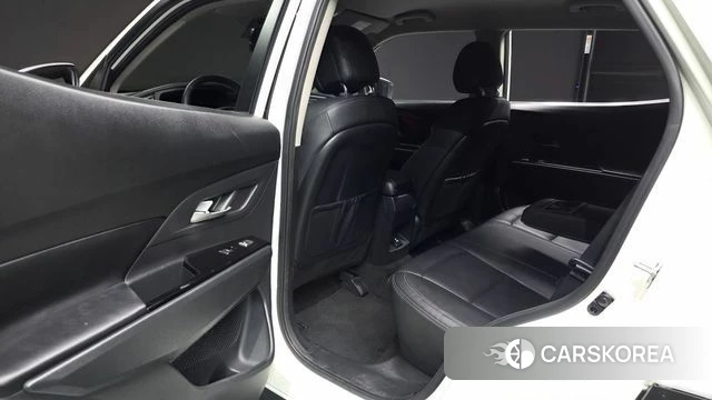 Ssangyong Beautiful Korando 2022 Белый из Кореи, фото 2