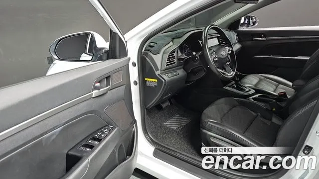 Hyundai The New Avante AD 2018 Белый из Кореи, фото 2