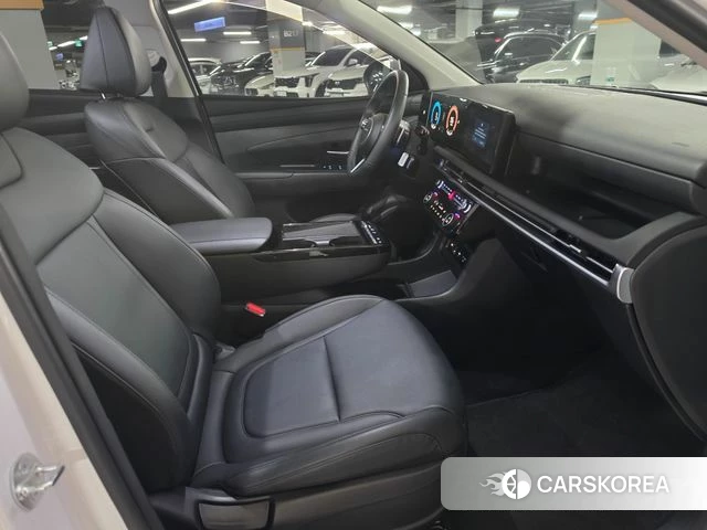 Hyundai The New Tucson (NX4) 2024 Белый из Кореи, фото 2