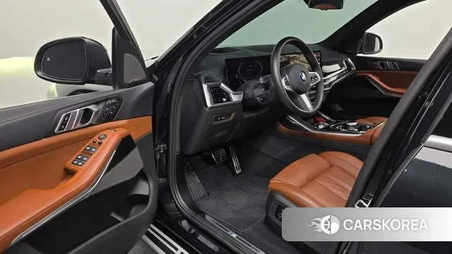 BMW X7 (G07) 2025 Черный из Кореи, фото 2