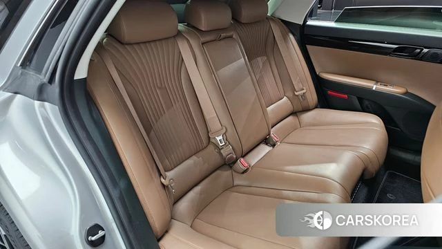 Hyundai Grandeur Hybrid (GN7) 2023 Серебристо-серый из Кореи, фото 2