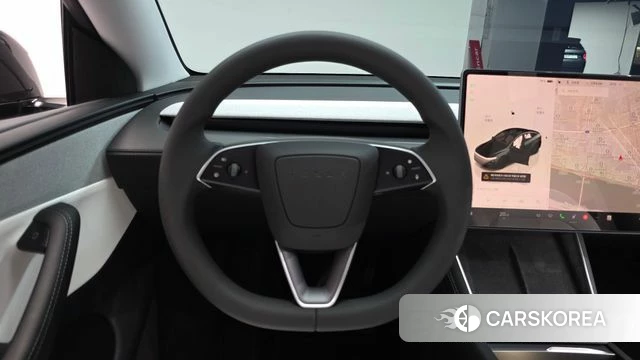 Tesla Model Y 2025 Серый из Кореи, фото 2