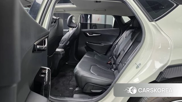 Kia EV6 2022 Жемчужный цвет из Кореи, фото 2