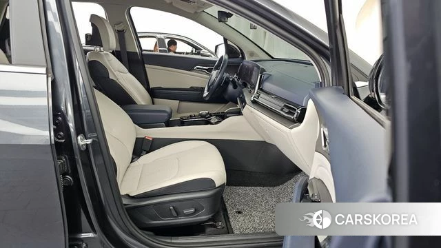 Kia Sportage 5th Generation 2021 Серый из Кореи, фото 2