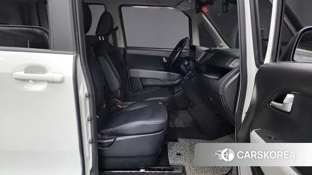 Kia The New Kia Ray 2023 Белый из Кореи, фото 2