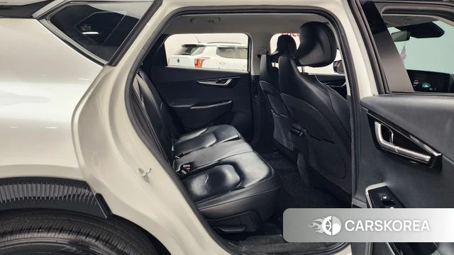 Kia EV6 2022 Белый из Кореи, фото 2