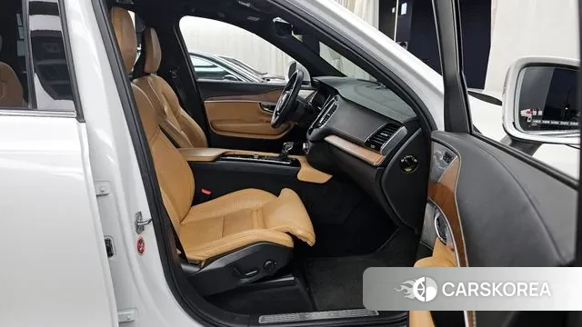 Volvo XC90 second Generation 2018 Белый из Кореи, фото 2