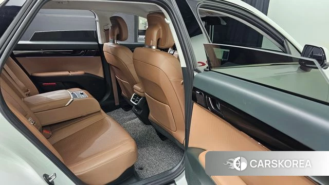 Hyundai Grandeur Hybrid (GN7) 2023 Белый из Кореи, фото 2