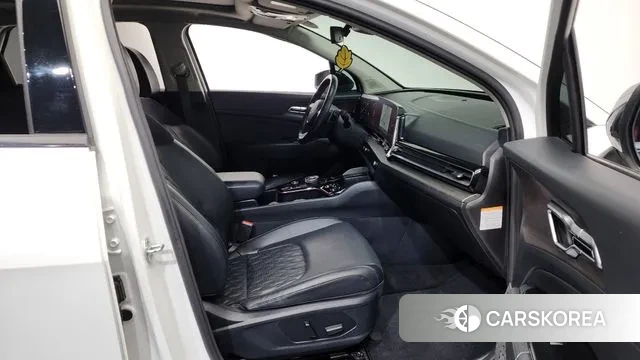 Kia Sportage 5th Generation Hybrid 2021 Белый из Кореи, фото 2