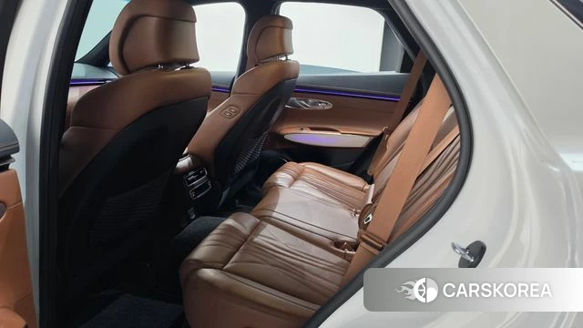 Genesis GV70 2024 Белый из Кореи, фото 2