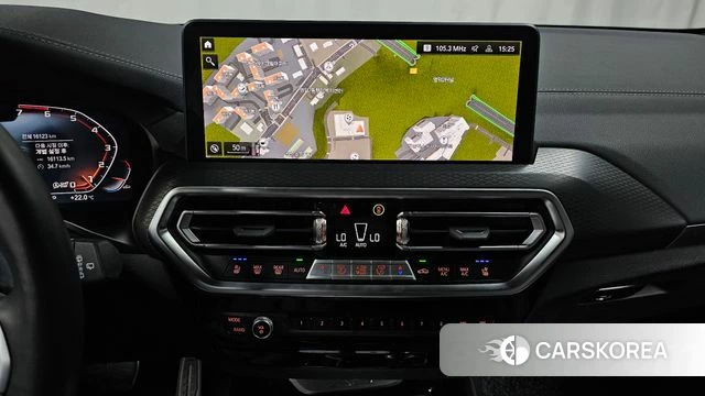 BMW X3 (G01) 2024 Черный из Кореи, фото 2