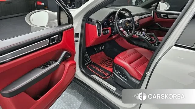 Porsche Cayenne (PO536) 2022 Серебристо-серый из Кореи, фото 2