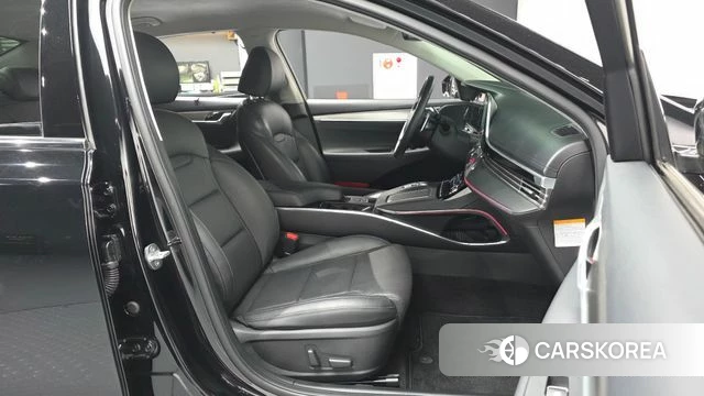 Hyundai The New Grandeur IG Hybrid 2022 Черный из Кореи, фото 2