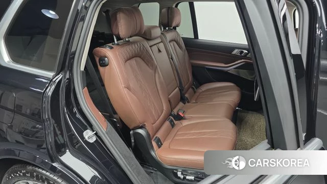 BMW X7 (G07) 2021 Черный из Кореи, фото 2