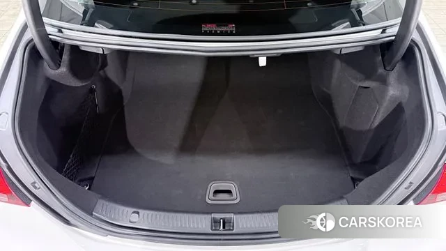 Mercedes-Benz E-Class W213 2022 Белый из Кореи, фото 2