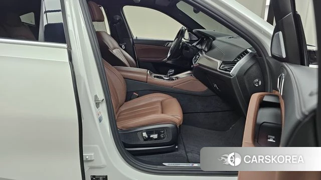 BMW X6 (G06) 2021 Белый из Кореи, фото 2