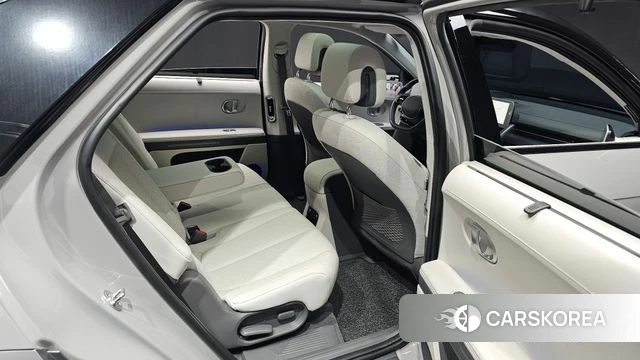 Hyundai Ionic 5 2022 Серебристо-серый из Кореи, фото 2
