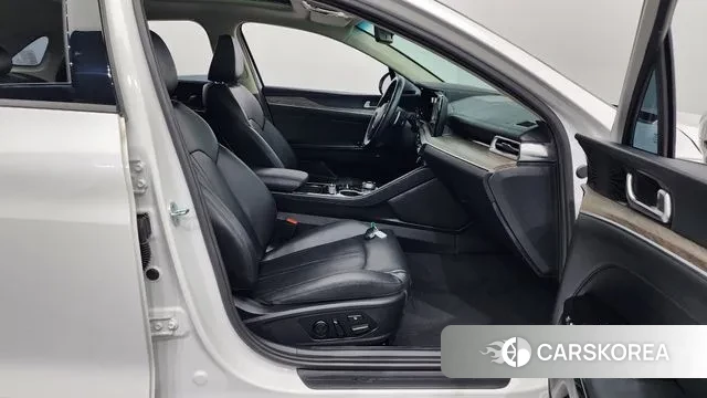 Kia K5 3rd generation 2022 Белый из Кореи, фото 2