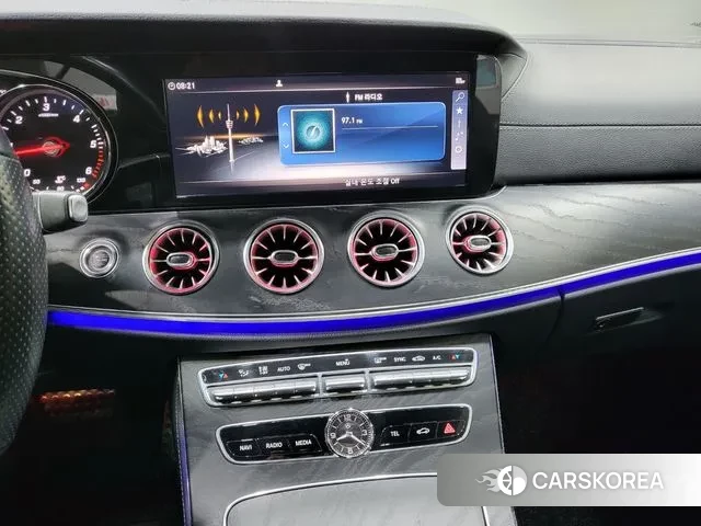 Mercedes-Benz E-Class W213 2019 Серый из Кореи, фото 2