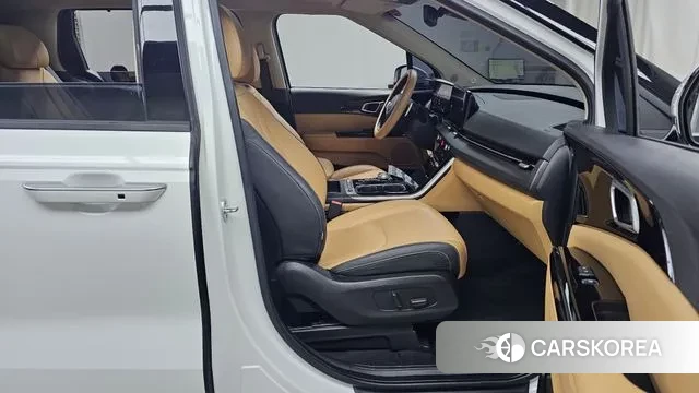 Kia Carnival 4th generation 2021 Белый из Кореи, фото 2