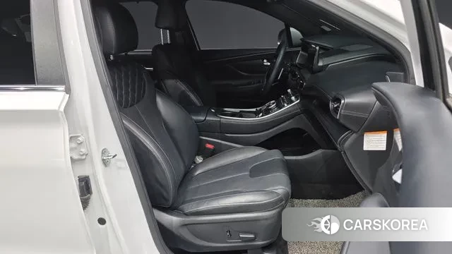 Hyundai The New Santa Fe 2022 Белый из Кореи, фото 2