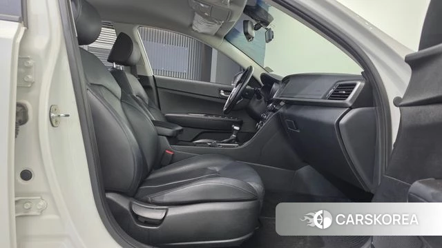 Kia The New K5 2nd generation 2018 Белый из Кореи, фото 2
