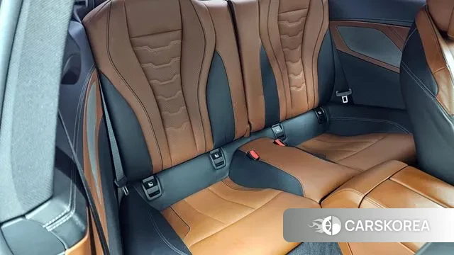 BMW 8 Series (G15) 2019 Белый из Кореи, фото 2