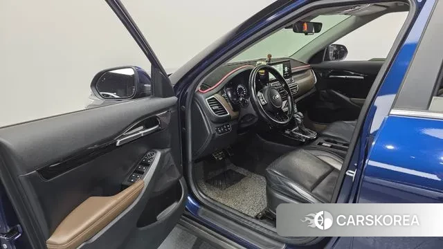 Kia Seltos 2020 Синий из Кореи, фото 2