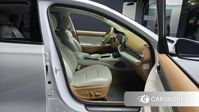 Hyundai The New Grandeur IG Hybrid 2020 Белый из Кореи, фото 2