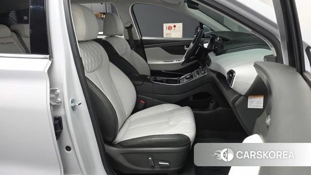 Hyundai The New Santa Fe 2022 Белый из Кореи, фото 2