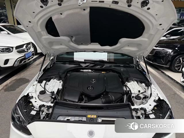 Mercedes-Benz Class C 2024 Белый из Китая, фото 2
