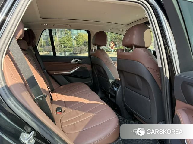 BMW X5 (imported) 2020 Черный из Китая, фото 2