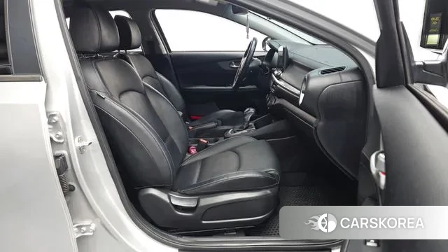Kia Come New K3 2018 Серебряный из Кореи, фото 2