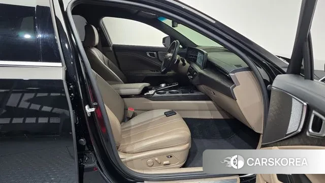 Kia K8 2022 Черный из Кореи, фото 2