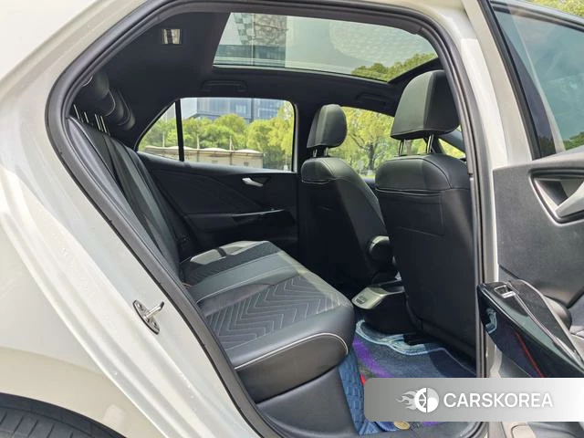 Volkswagen ID.3 2025 Белый из Китая, фото 2