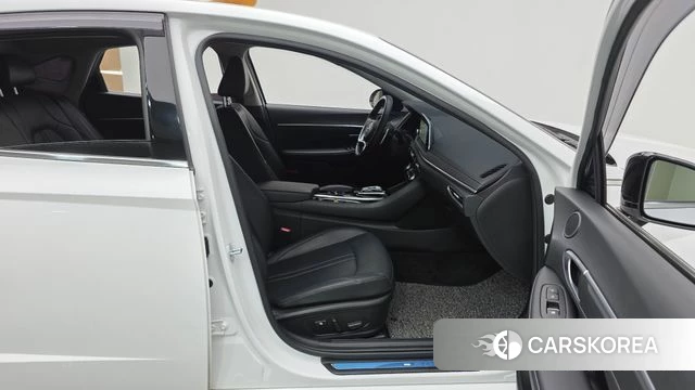 Hyundai Sonata (DN8) 2022 Белый из Кореи, фото 2