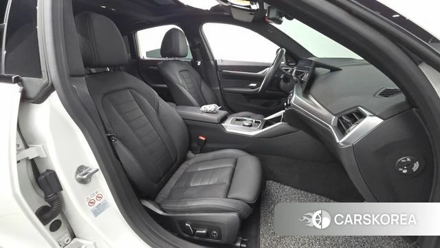 BMW i4 2024 Белый из Кореи, фото 2