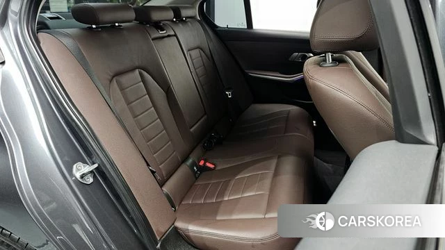 BMW 3 Series (G20) 2019 Серый из Кореи, фото 2