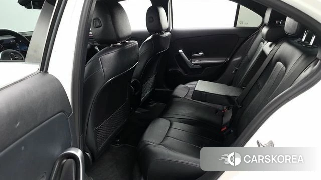 Mercedes-Benz A-Class W177 2025 Белый из Кореи, фото 2