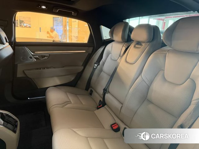 Volvo S90 2025 Белый из Кореи, фото 2