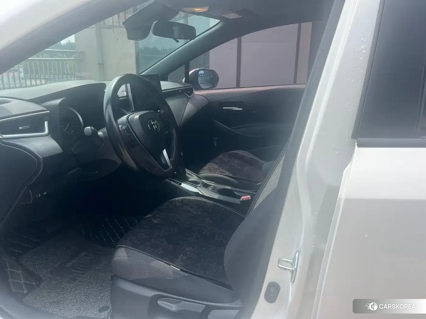 Toyota Levin 2023 Белый из Китая, фото 2